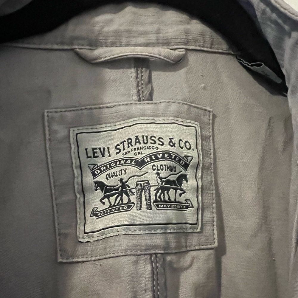 Levi’s Cargo Jacket - image 3
